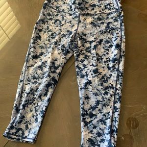 Gap Gapfit Blue Marble Tie Dye Cropped Yoga Pants